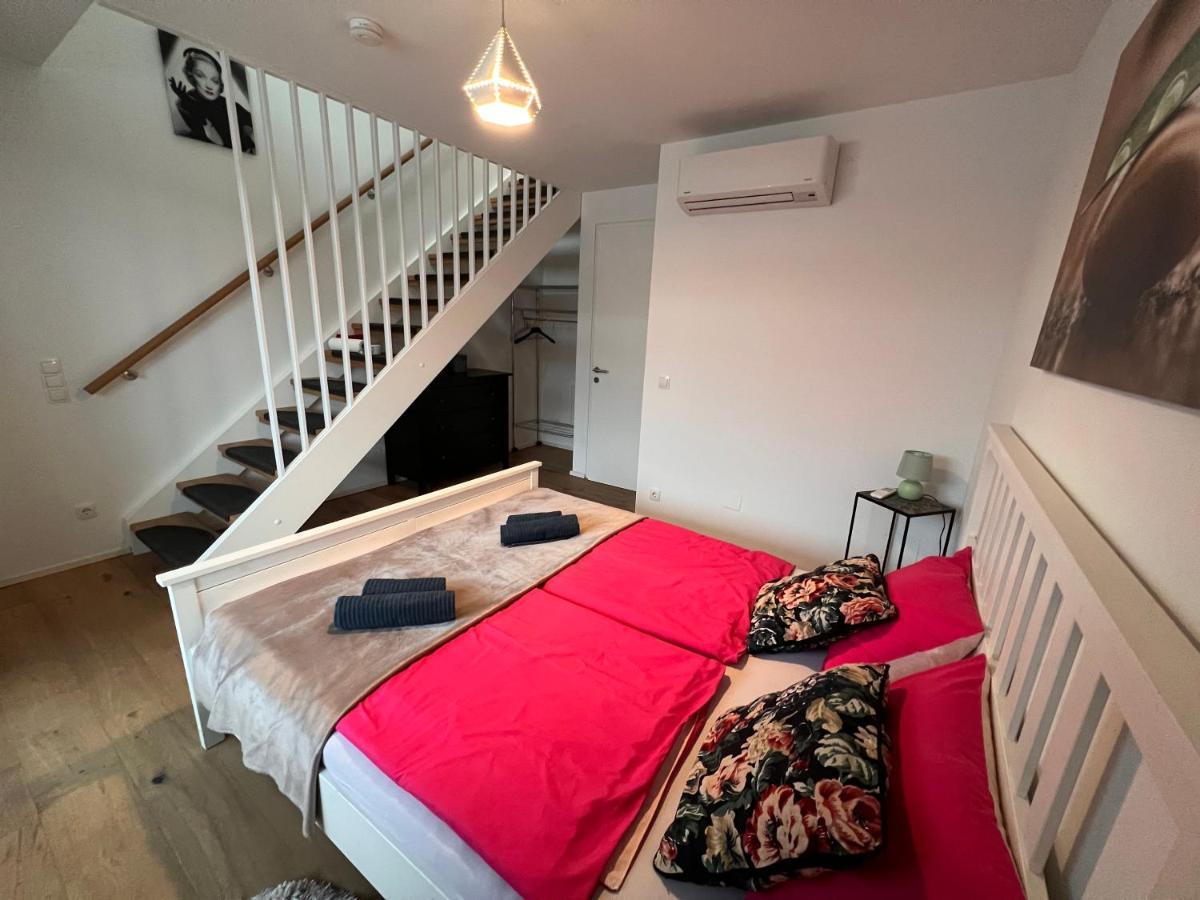 וינה Tina'S Apartment מראה חיצוני תמונה