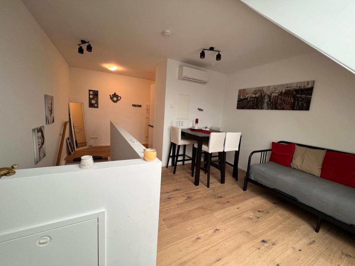 וינה Tina'S Apartment מראה חיצוני תמונה