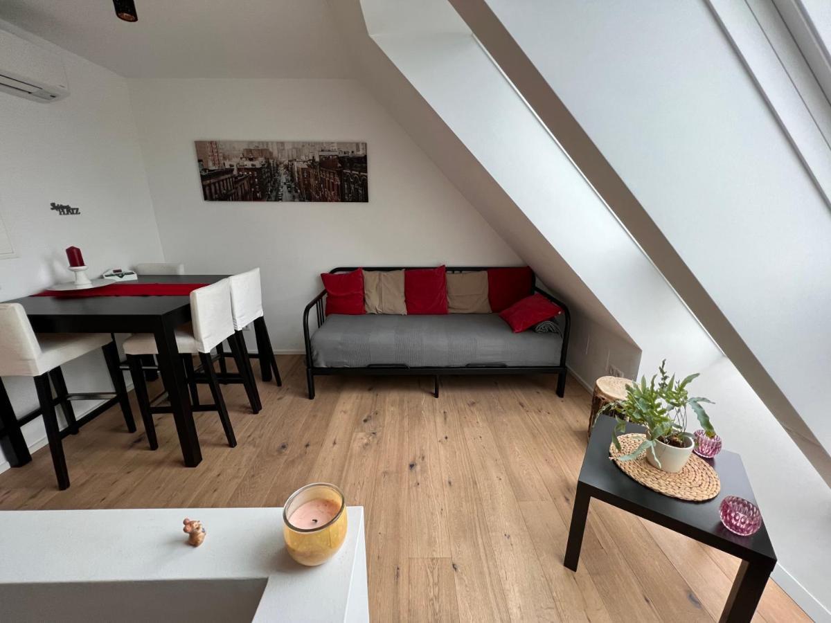 וינה Tina'S Apartment מראה חיצוני תמונה